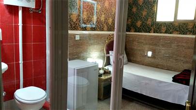 سرویس بهداشتی هتل آپارتمان هخامنشیان پارتاک اصفهان